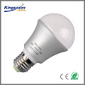 Serie de la lámpara del bulbo de Kingunion 3W / 5W / 7W / 9W LED E27 CE y RoHS